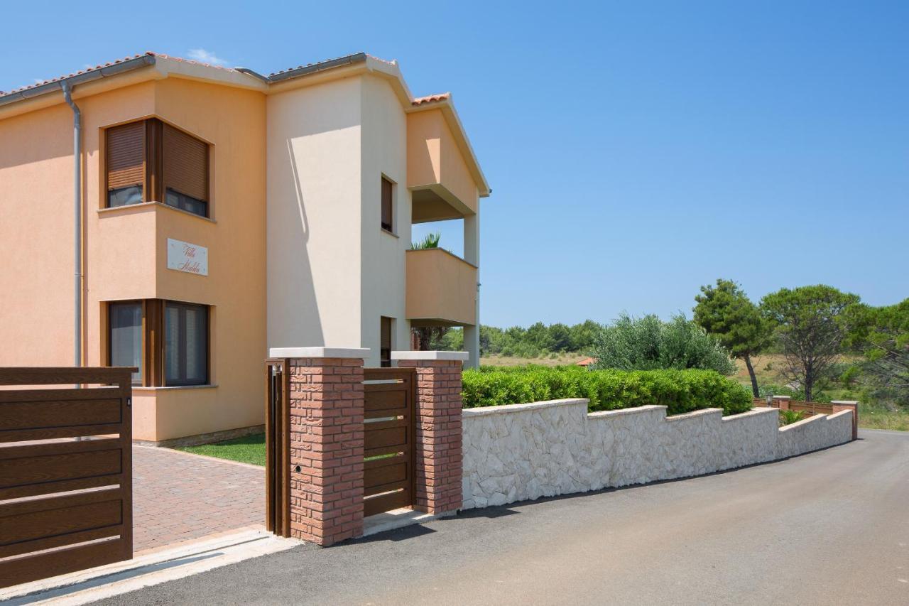Villa Malibu One Vir Exteriér fotografie